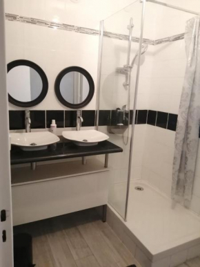 Loue appartement spacieux et familiale à marignane, La Galagoviere, 8 rue de Wolfsburg